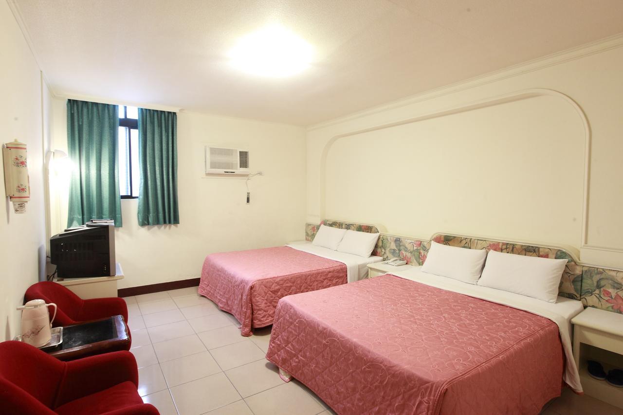 Yong Qi Hotel Хуалиен Сити Екстериор снимка